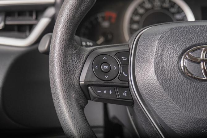 Toyota Corolla VII (E100) с пробегом 2021 года, цена 2 139 000 рублей, 25500 км, седан, Автокод Объявления