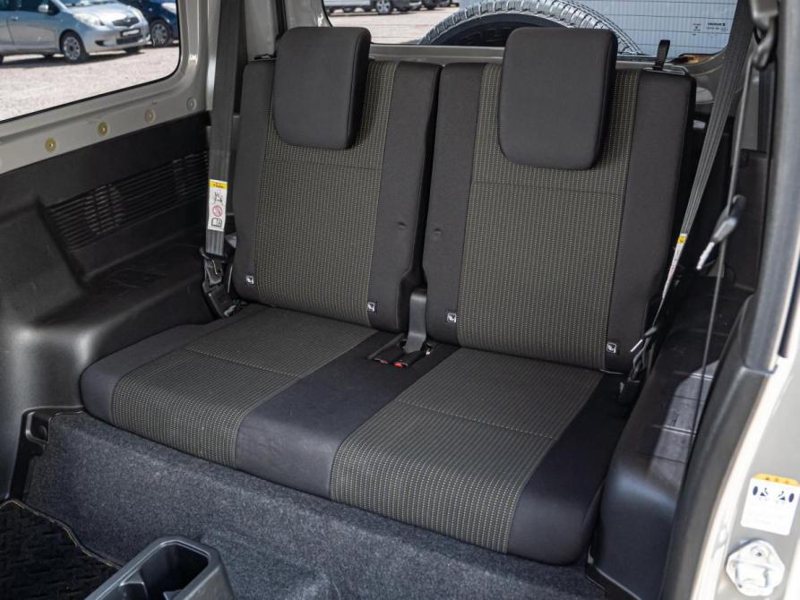 Suzuki Jimny IV Краснодар  - изображение 7