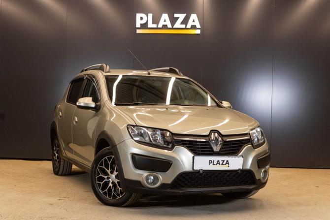 Renault Sandero II с пробегом 2015 года, цена 899 000 рублей, 154208 км, хэтчбек, Автокод Объявления