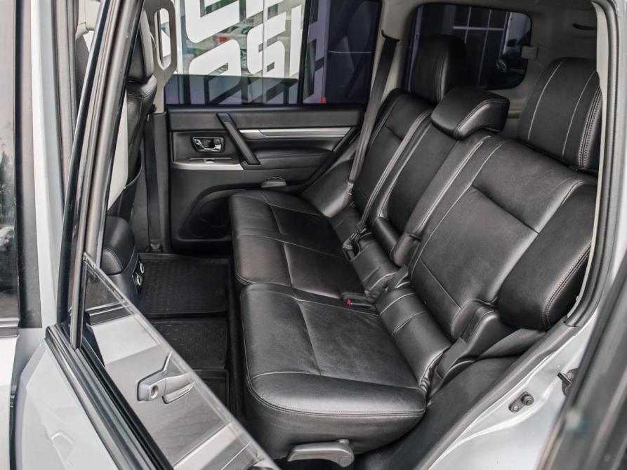 Mitsubishi Pajero IV Рестайлинг 2 Краснодар  - изображение 9