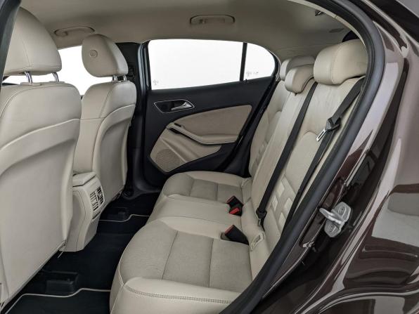 Mercedes-Benz GLA I (X156) с пробегом 2016 года, цена 1 995 000 рублей, 90464 км, внедорожник, Автокод Объявления