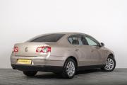 Volkswagen Passat B6 Томск  - изображение 26