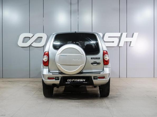 Chevrolet Niva I Рестайлинг с пробегом 2013 года, цена 539 000 рублей, 165368 км, внедорожник, Автокод Объявления