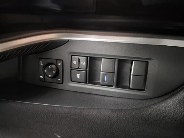 Toyota RAV4 V (XA50) с пробегом 2020 года, цена 3 194 000 рублей, 100837 км, внедорожник, Автокод Объявления