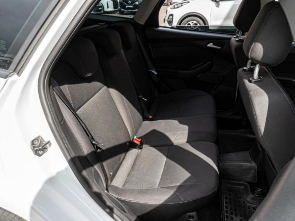 Ford Focus III Рестайлинг с пробегом 2018 года, цена 1 095 000 рублей, 117097 км, универсал, Автокод Объявления