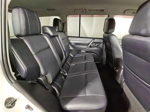 Mitsubishi Pajero IV с пробегом 2011 года, цена 2 183 000 рублей, 105402 км, внедорожник, Автокод Объявления