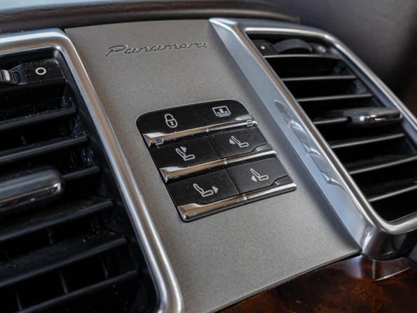 Porsche Panamera I с пробегом 2013 года, цена 3 045 000 рублей, 137131 км, лифтбек, Автокод Объявления