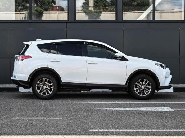 Toyota RAV4 IV (XA40) Рестайлинг с пробегом 2016 года, цена 2 299 000 рублей, 146138 км, внедорожник, Автокод Объявления