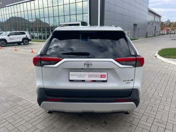 Toyota RAV4 V (XA50) с пробегом 2024 года, цена 4 199 900 рублей, 98 км, внедорожник, Автокод Объявления