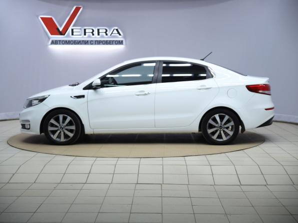 Kia Rio III Рестайлинг с пробегом 2016 года, цена 990 000 рублей, 189000 км, седан, Автокод Объявления