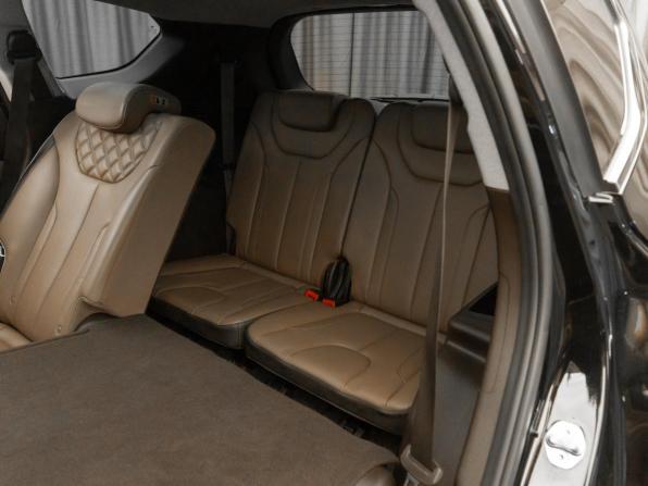 Hyundai Santa Fe IV Рестайлинг с пробегом 2021 года, цена 4 085 000 рублей, 49693 км, внедорожник, Автокод Объявления