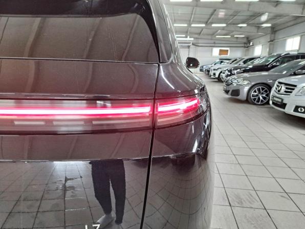 Li Auto (Lixiang) L7 I Рестайлинг с пробегом 2024 года, цена 5 800 000 рублей, 33500 км, внедорожник, Автокод Объявления