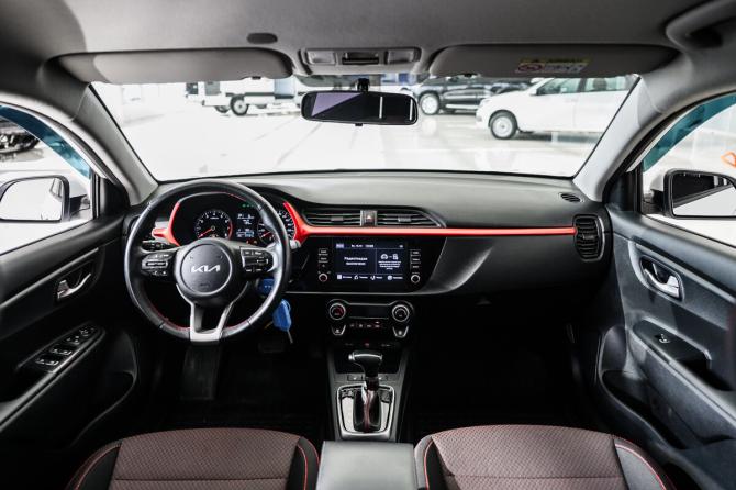 Kia Rio IV Рестайлинг с пробегом 2022 года, цена 1 850 000 рублей, 57121 км, хэтчбек, Автокод Объявления