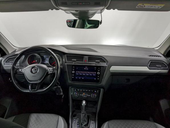 Volkswagen Tiguan II с пробегом 2019 года, цена 2 290 000 рублей, 118110 км, внедорожник, Автокод Объявления