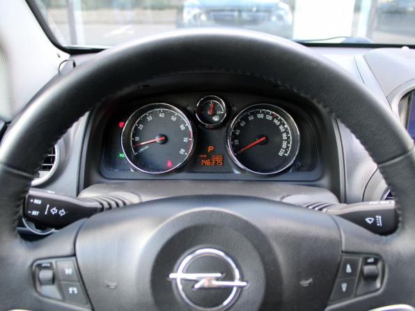 Opel Antara I Рестайлинг с пробегом 2012 года, цена 1 150 000 рублей, 146500 км, внедорожник, Автокод Объявления