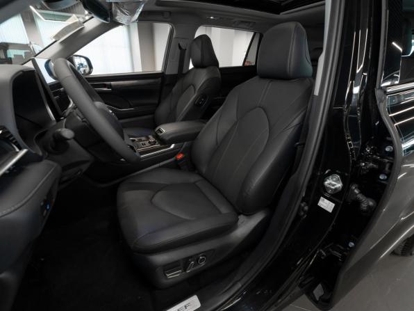 Toyota Highlander IV (XU70) с пробегом 2025 года, цена 5 250 000 рублей, 50 км, внедорожник, Автокод Объявления
