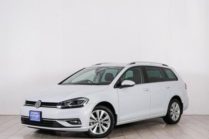 Volkswagen Golf VII Рестайлинг с пробегом 2018 года, цена 1 499 000 рублей, 40200 км, универсал, Автокод Объявления