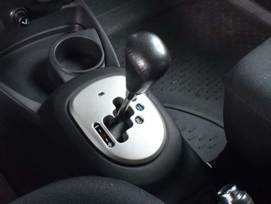 Toyota Yaris II Кемерово  - изображение 17