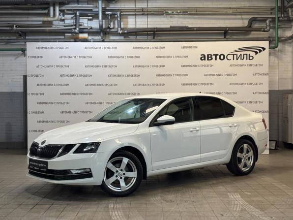 Skoda Octavia III (A7) Рестайлинг с пробегом 2017 года, цена 1 559 000 рублей, 175000 км, лифтбек, Автокод Объявления