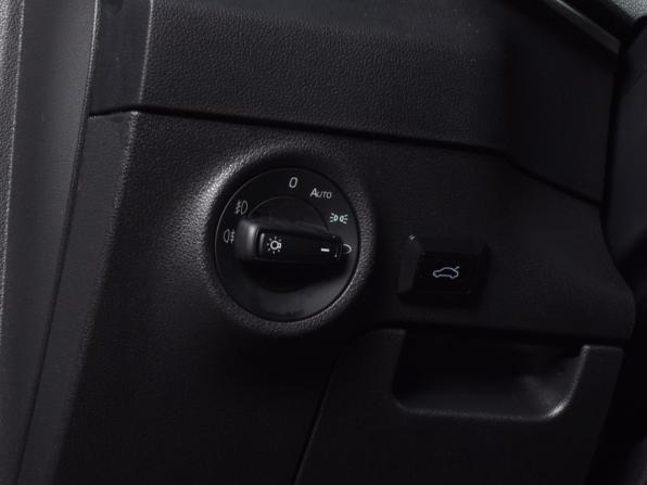 Skoda Karoq I с пробегом 2021 года, цена 2 199 999 рублей, 68632 км, внедорожник, Автокод Объявления