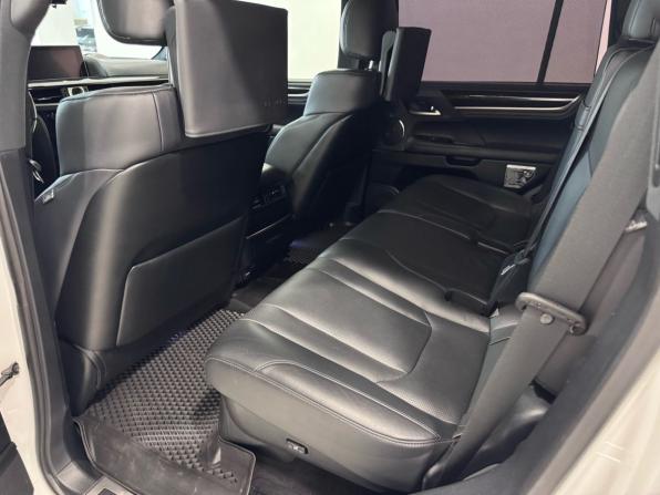 Lexus LX III Рестайлинг 2 с пробегом 2020 года, цена 8 600 000 рублей, 194245 км, внедорожник, Автокод Объявления