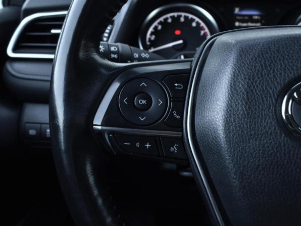 Toyota Camry VIII (XV70) с пробегом 2019 года, цена 2 690 000 рублей, 141382 км, седан, Автокод Объявления