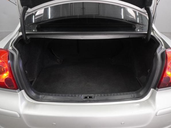 Toyota Avensis II с пробегом 2005 года, цена 729 000 рублей, 326613 км, седан, Автокод Объявления
