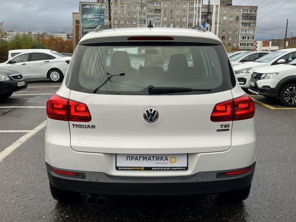 Volkswagen Tiguan I Рестайлинг с пробегом 2012 года, цена 999 000 рублей, 110000 км, внедорожник, Автокод Объявления