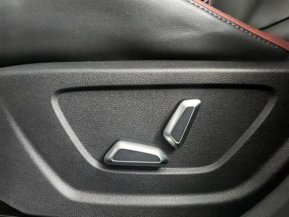 Geely Coolray I с пробегом 2023 года, цена 1 915 000 рублей, 38790 км, внедорожник, Автокод Объявления