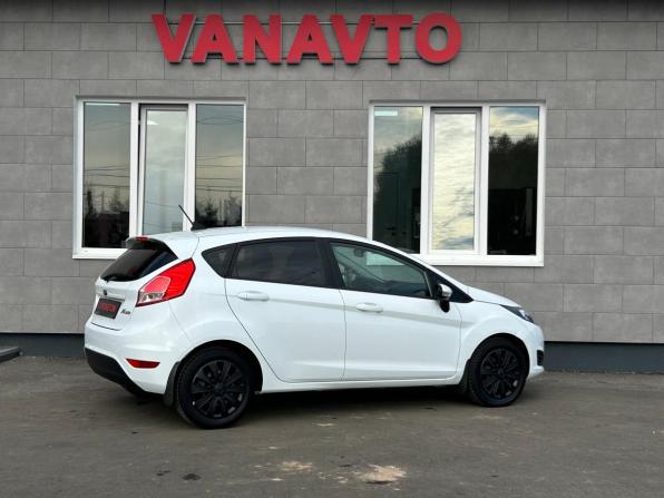 Ford Fiesta Mk6 Рестайлинг с пробегом 2018 года, цена 1 070 000 рублей, 98327 км, хэтчбек, Автокод Объявления