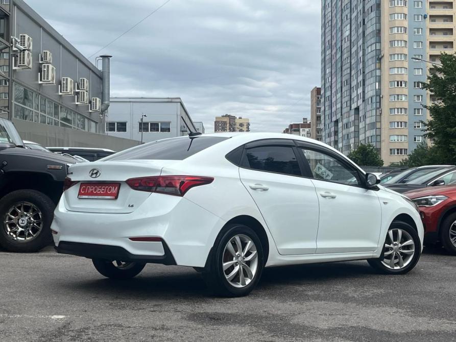 Hyundai Solaris II Санкт-Петербург  - изображение 4