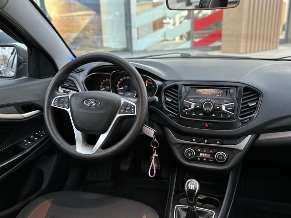 Lada (ВАЗ) Vesta I с пробегом 2018 года, цена 1 009 000 рублей, 85364 км, седан, Автокод Объявления