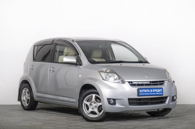 Toyota Passo I (C10)