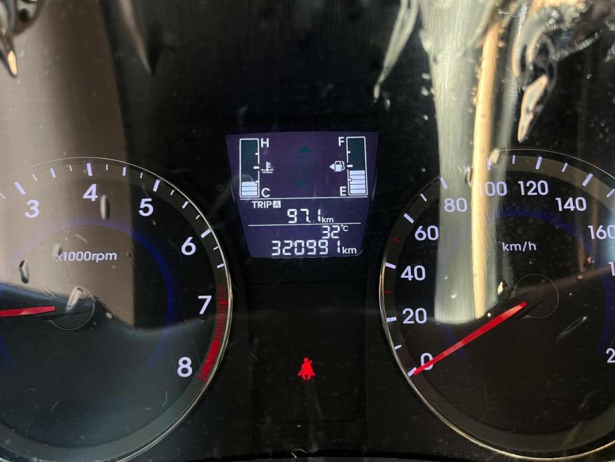 Hyundai Solaris I Рестайлинг Нижнекамск  - изображение 19