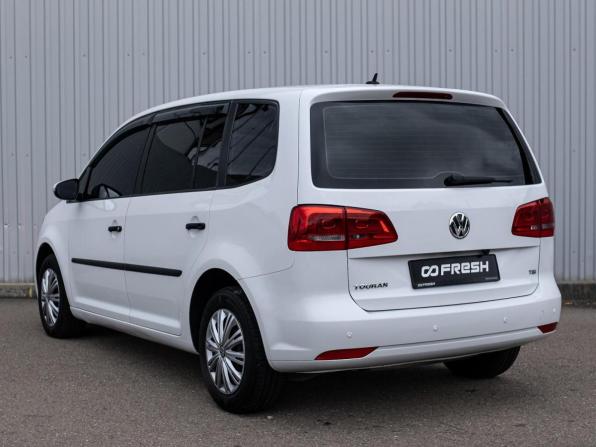 Volkswagen Touran I Рестайлинг 2 с пробегом 2011 года, цена 949 000 рублей, 224025 км, компактвэн, Автокод Объявления