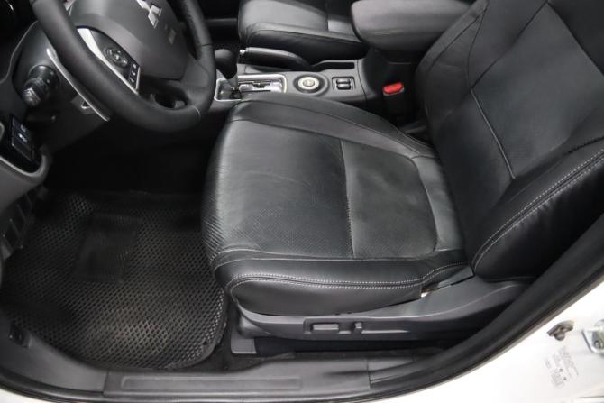 Mitsubishi Outlander III с пробегом 2014 года, цена 1 665 650 рублей, 275257 км, внедорожник, Автокод Объявления