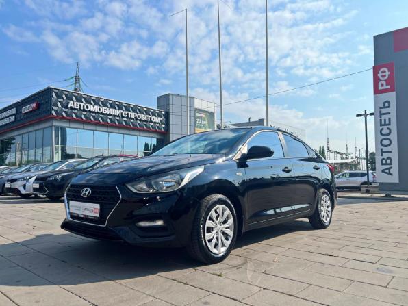 Hyundai Solaris II с пробегом 2018 года, цена 1 239 300 рублей, 122307 км, седан, Автокод Объявления
