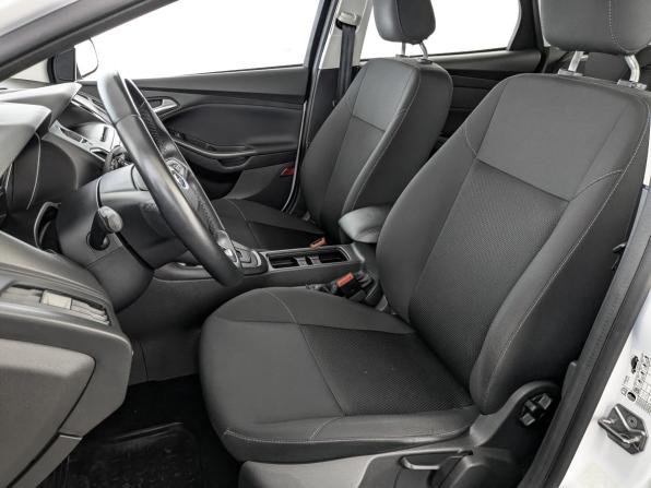 Ford Focus III Рестайлинг с пробегом 2018 года, цена 1 175 000 рублей, 62283 км, хэтчбек, Автокод Объявления