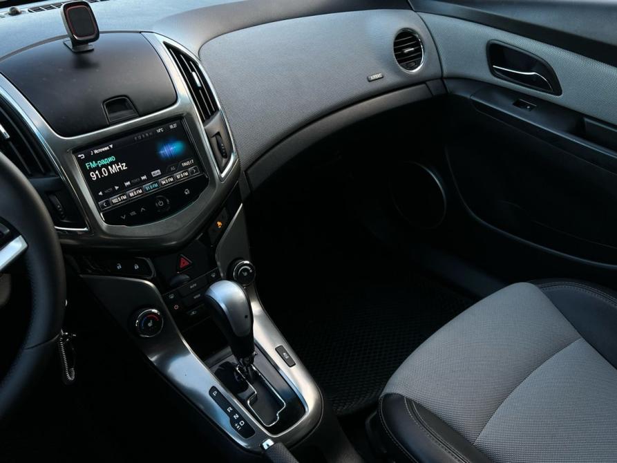 Chevrolet Cruze I Рестайлинг Волгоград  - изображение 8