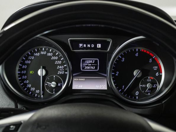Mercedes-Benz G-Класс II (W463) Рестайлинг 3 с пробегом 2014 года, цена 5 279 670 рублей, 208764 км, внедорожник, Автокод Объявления