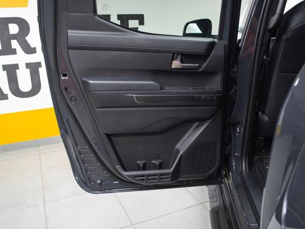 Toyota Tacoma IV с пробегом 2026 года, цена 9 299 000 рублей, 35 км, offers.body_type.unknown, Автокод Объявления