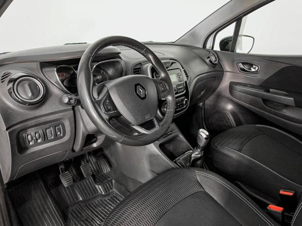 Renault Kaptur I с пробегом 2018 года, цена 1 389 000 рублей, 102975 км, внедорожник, Автокод Объявления