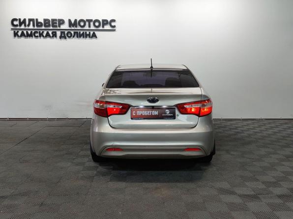 Kia Rio III с пробегом 2012 года, цена 570 000 рублей, 206000 км, седан, Автокод Объявления