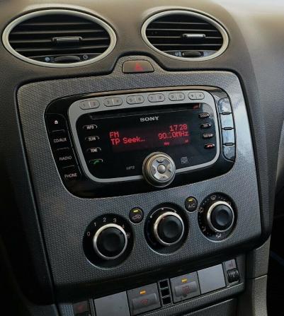 Ford Focus II Рестайлинг с пробегом 2010 года, цена 549 000 рублей, 255031 км, седан, Автокод Объявления