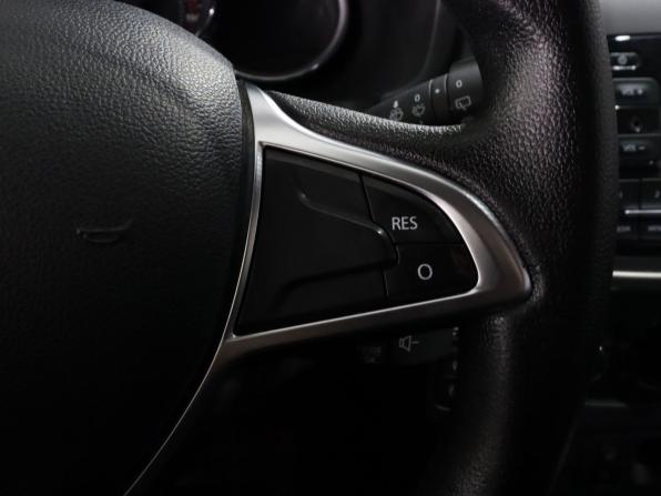 Renault Sandero II Рестайлинг с пробегом 2019 года, цена 1 250 000 рублей, 130460 км, хэтчбек, Автокод Объявления