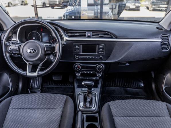 Kia Rio IV Рестайлинг с пробегом 2021 года, цена 1 977 600 рублей, 34328 км, хэтчбек, Автокод Объявления