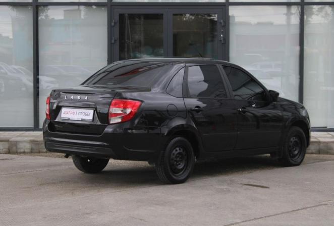 Lada (ВАЗ) Granta I Рестайлинг с пробегом 2022 года, цена 810 000 рублей, 99603 км, седан, Автокод Объявления