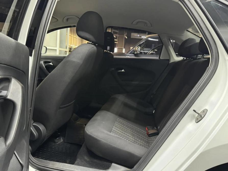 Volkswagen Polo V Рестайлинг Красноярск  - изображение 10