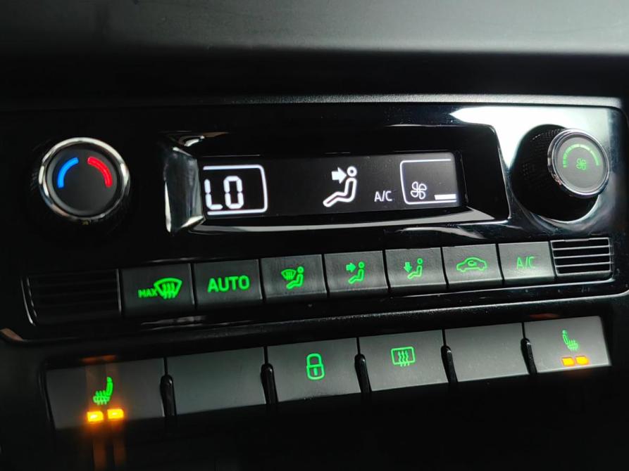 Skoda Rapid I Москва  - изображение 18