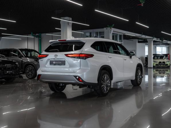 Toyota Highlander IV (XU70) с пробегом 2026 года, цена 5 400 000 рублей, 10 км, внедорожник, Автокод Объявления